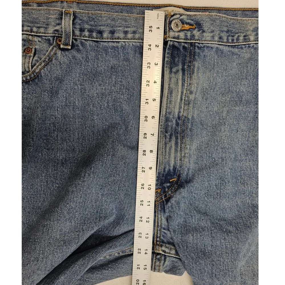 Levis 550 Relaxed Fit Jeans Mens 48x29 Medium Wash Blue Denim Tapered 100 Cotton